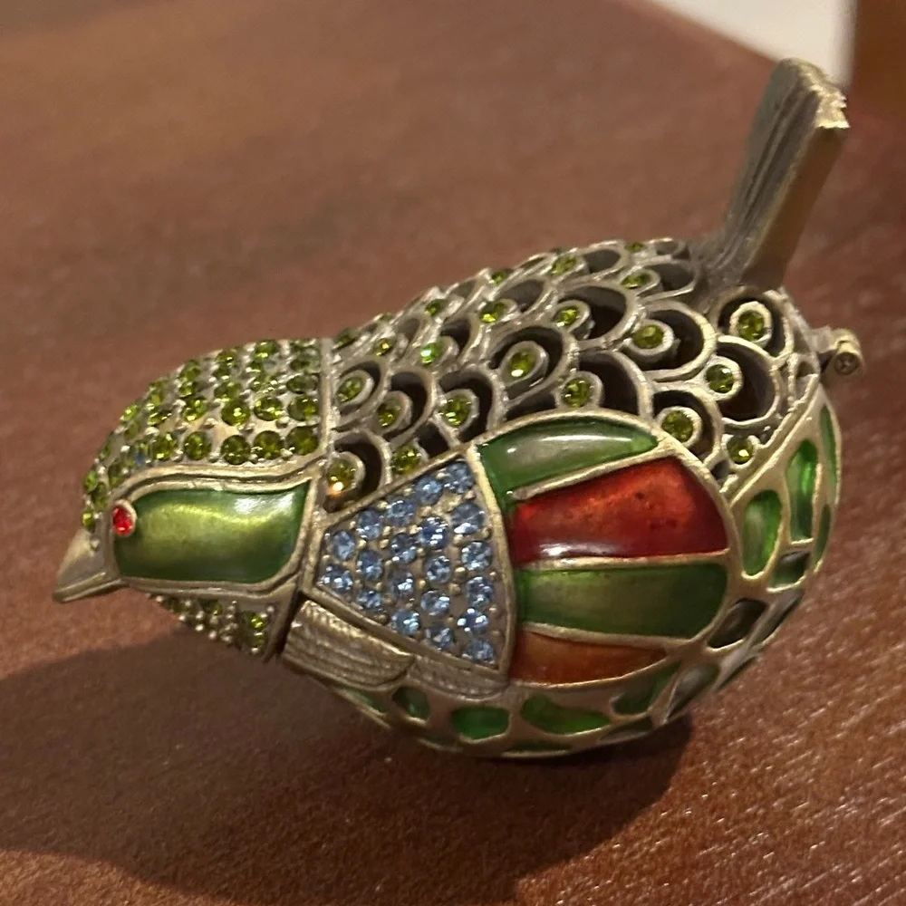 Beautiful Jeweled Enamel Bird Hinged Magnet Jewelry, Trinket Box Spain Read